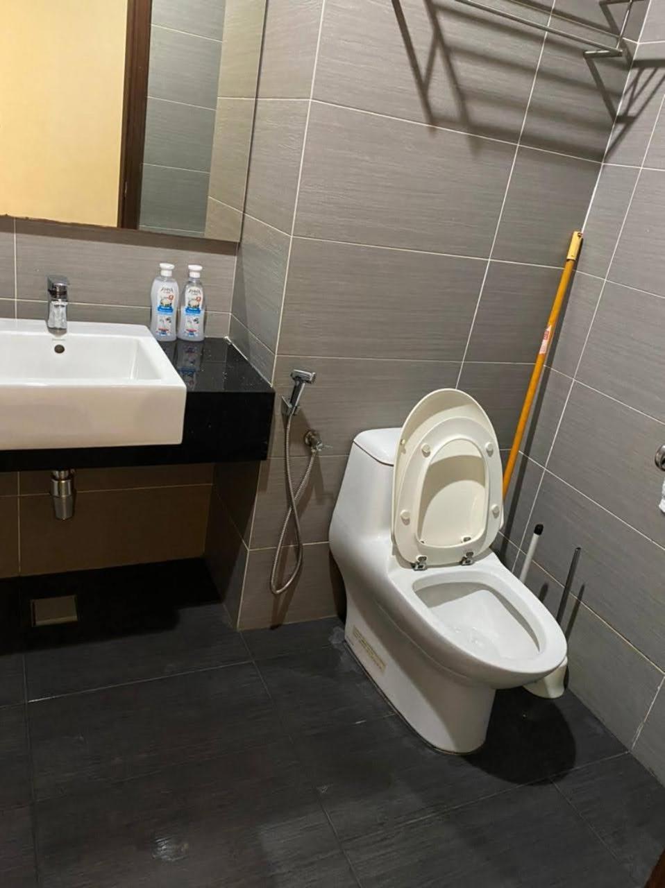 Jb City D'Esplanade Shopping Mall Apartment Johor Bahru Esterno foto