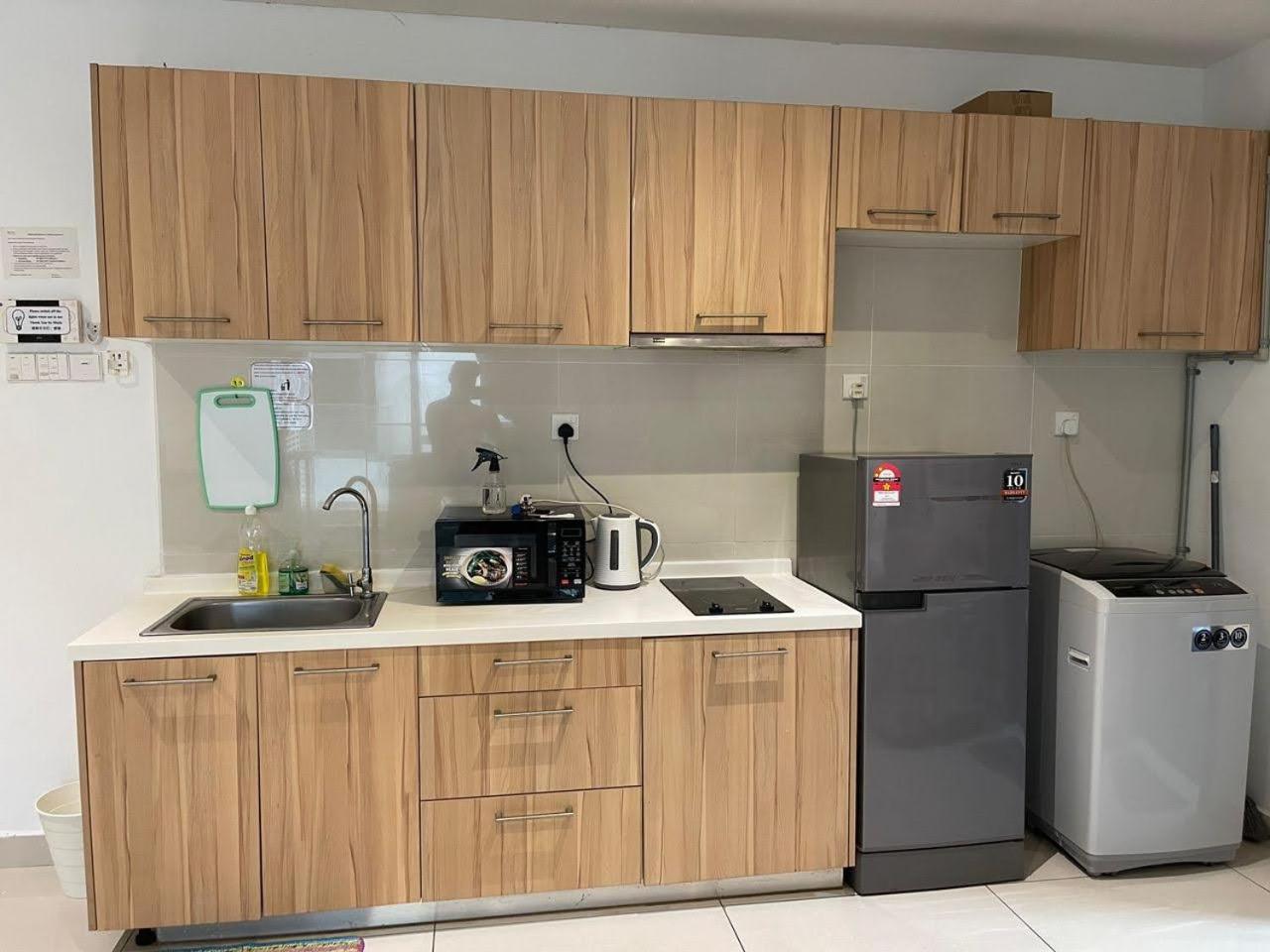 Jb City D'Esplanade Shopping Mall Apartment Johor Bahru Esterno foto