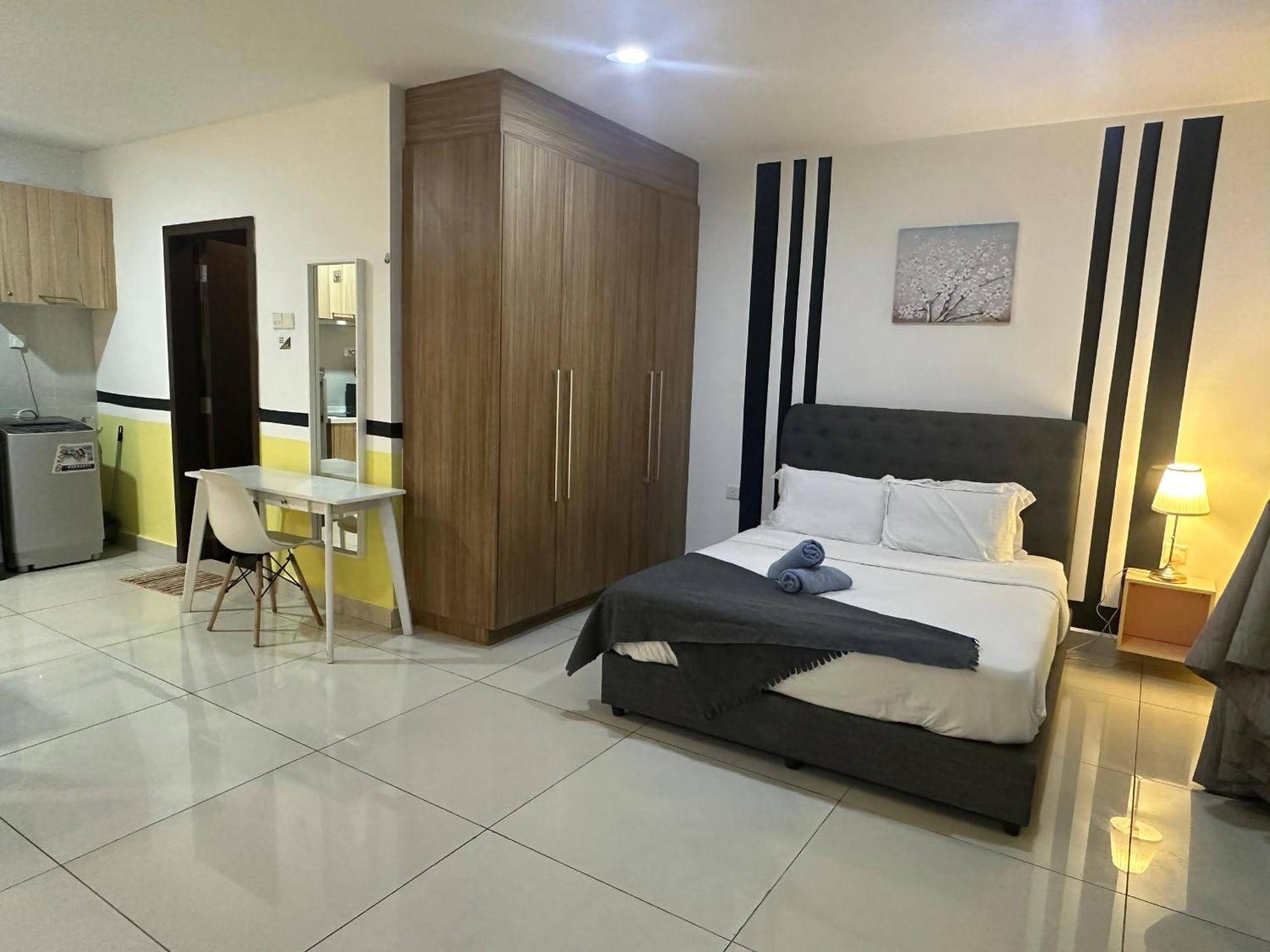 Jb City D'Esplanade Shopping Mall Apartment Johor Bahru Esterno foto