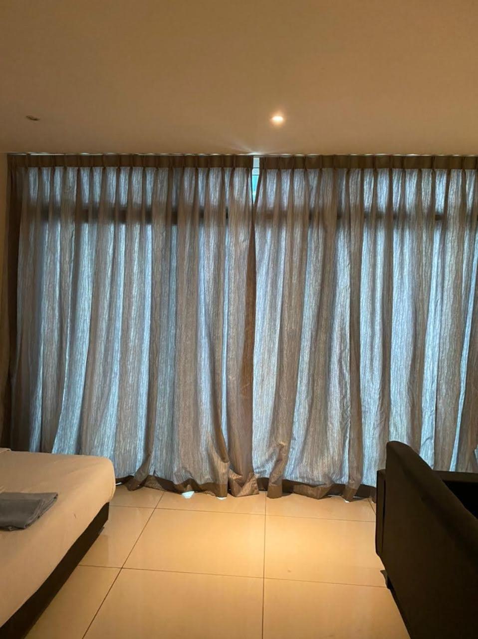 Jb City D'Esplanade Shopping Mall Apartment Johor Bahru Esterno foto